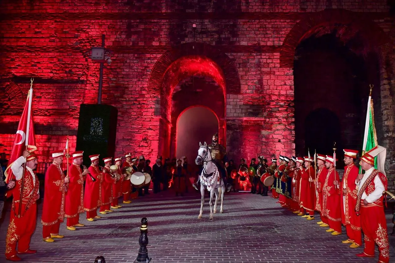 Topkapı’da dokuz gün sürecek zafer şöleni başladı