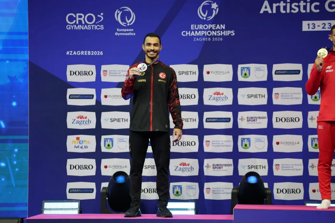 Ferhat Arıcan Avrupa kürsüsünden yine inmedi