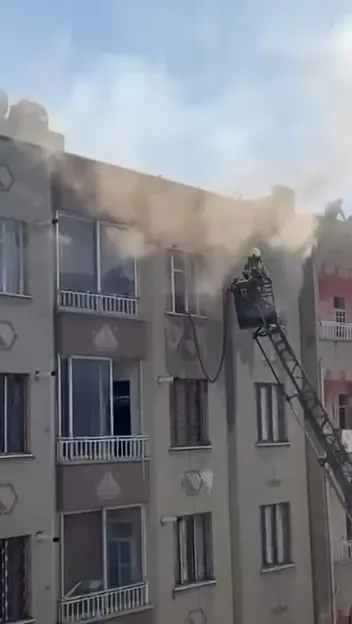 Bismil'de aynı dairede peş peşe yangın paniği