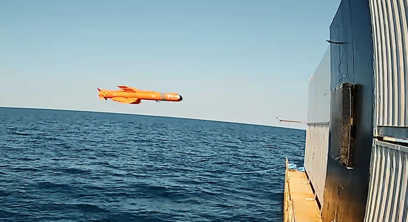 ROKETSAN'ın ÇAKIR füzesi hedefi tam isabetle vurdu