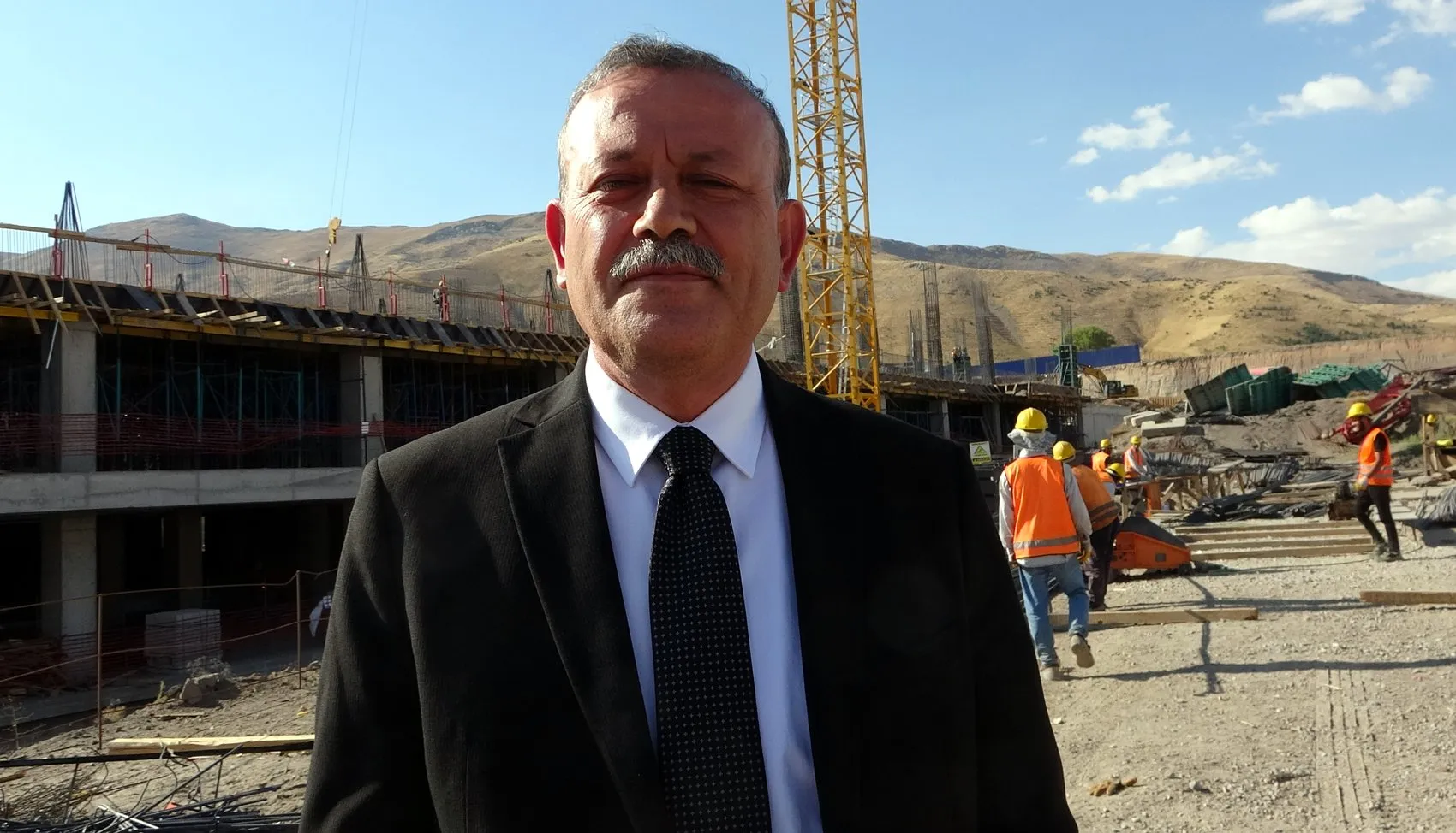 Bitlis Eren Üniversitesi Tıp Fakültesi ilk öğrencileriyle çıtayı yükseltti