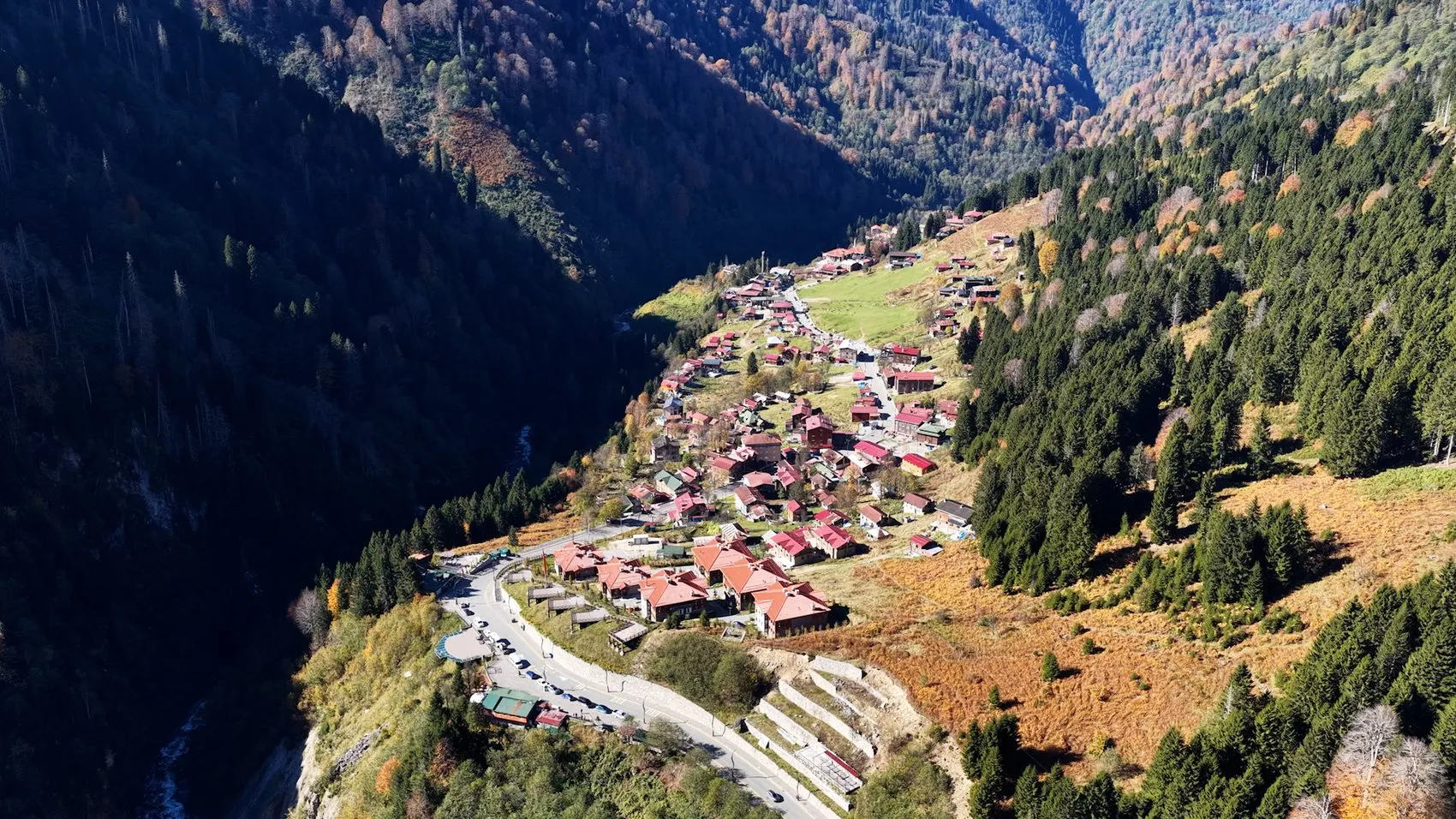 Rize’de kaçak yapıların yıkım korkusu bitti