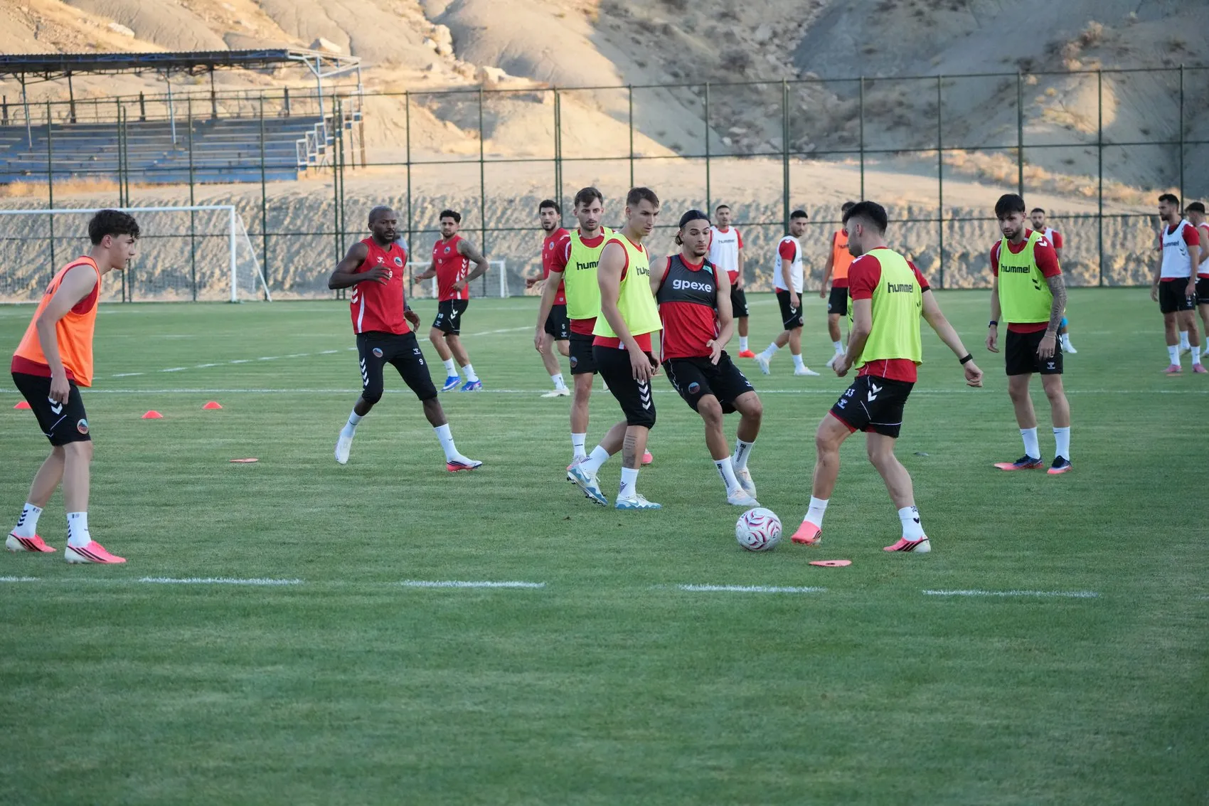 Mardin 1969 Spor'da Zirve Mesaisi Vanspor FK Önünde Hedef 3 Puan