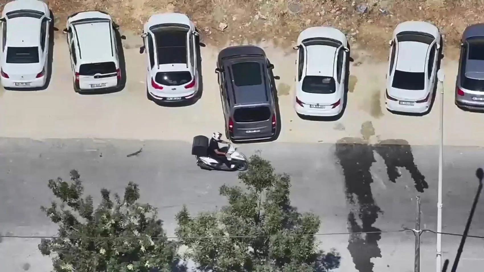 Büyükçekmece sahilinde hırsızlık yapan ikiliye dronlu suçüstü