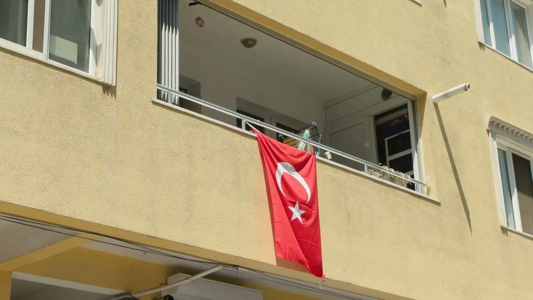Pendik’te şüpheli ölüm Markete gidiyorum diye çıktı, cenazesi geldi