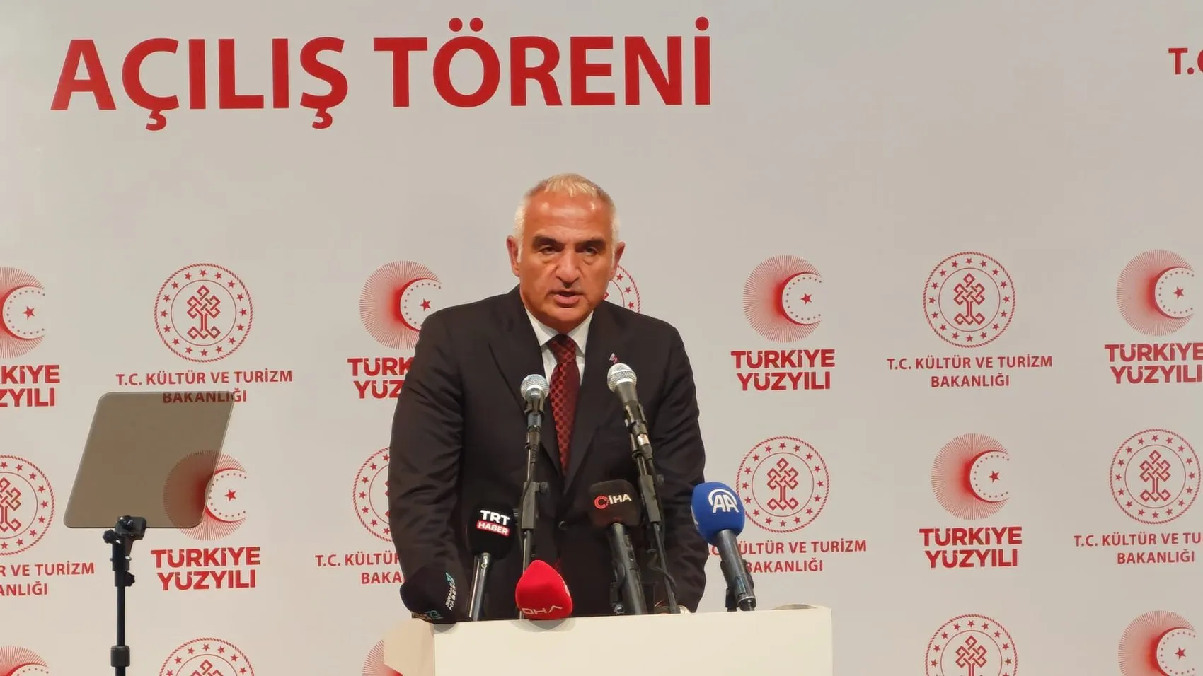 Şırnak dev kütüphanesine kapılarını açtı