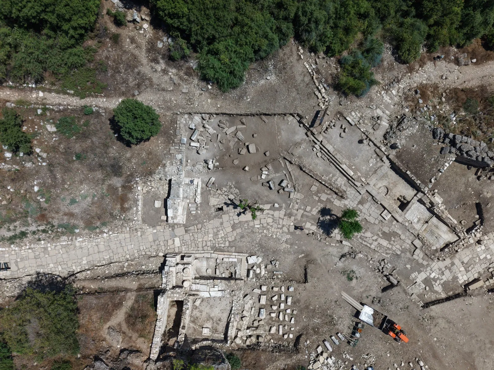 Aspendos'ta 1800 yıllık şifa sembolü gün yüzüne çıktı