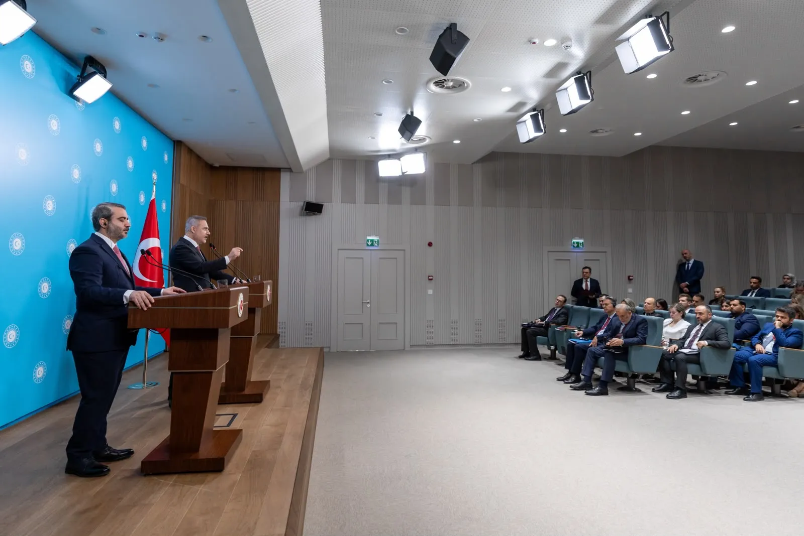 Fidan ve Şeybani'den Suriye ve Gazze için ortak mesaj