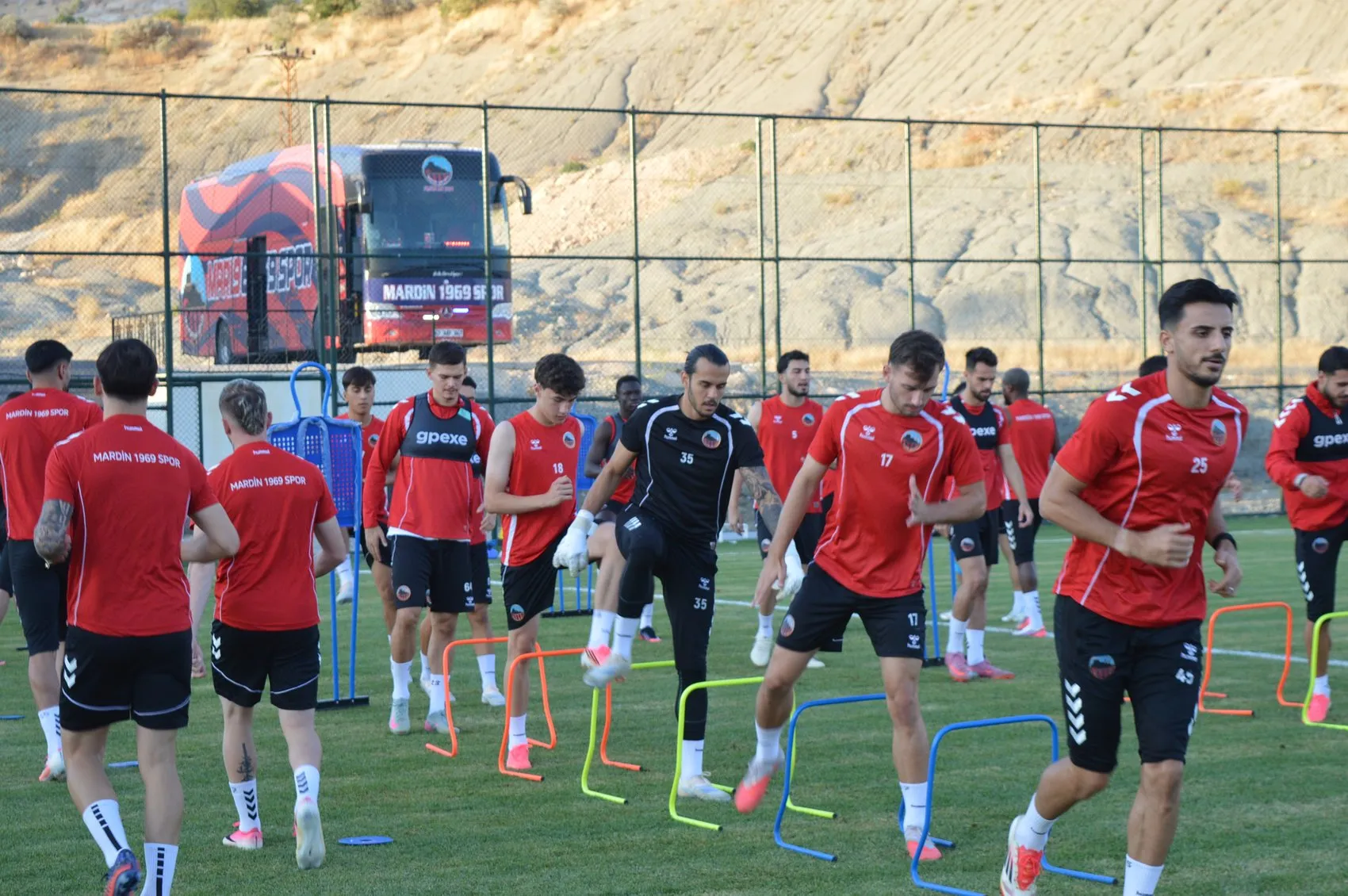 Lider takipçisi Mardin 1969 Spor, Vanspor'u ağırlayacak