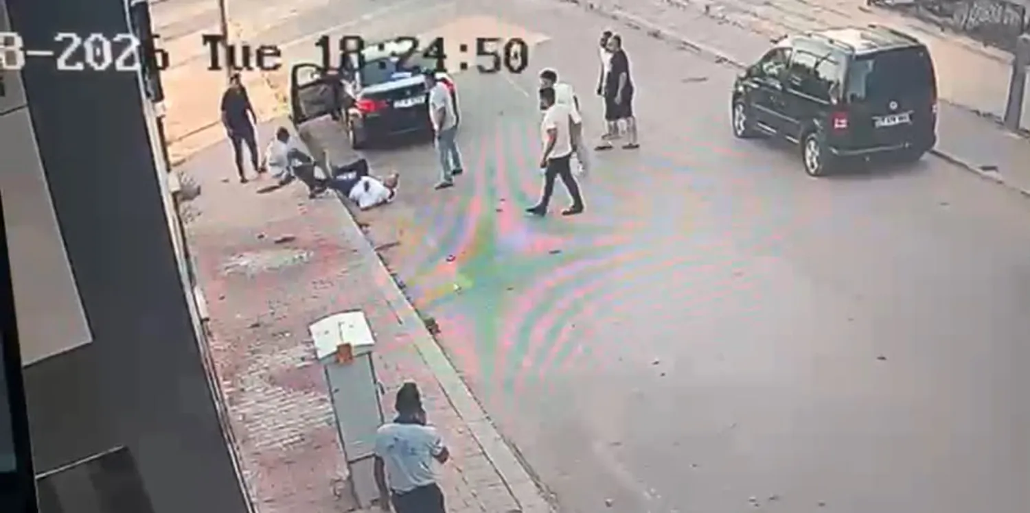 Gaziantep'te milletvekiline bıçaklı saldırı anı kamerada