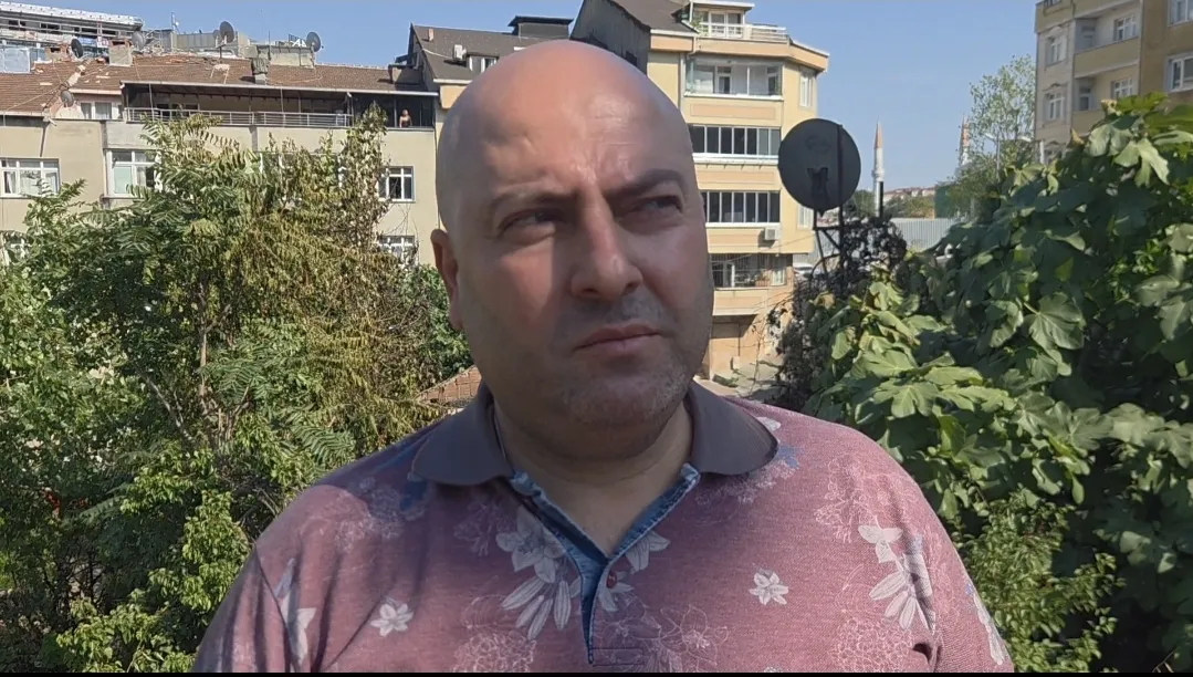 Gaziosmanpaşa’da boş gecekondular alevlere teslim oldu