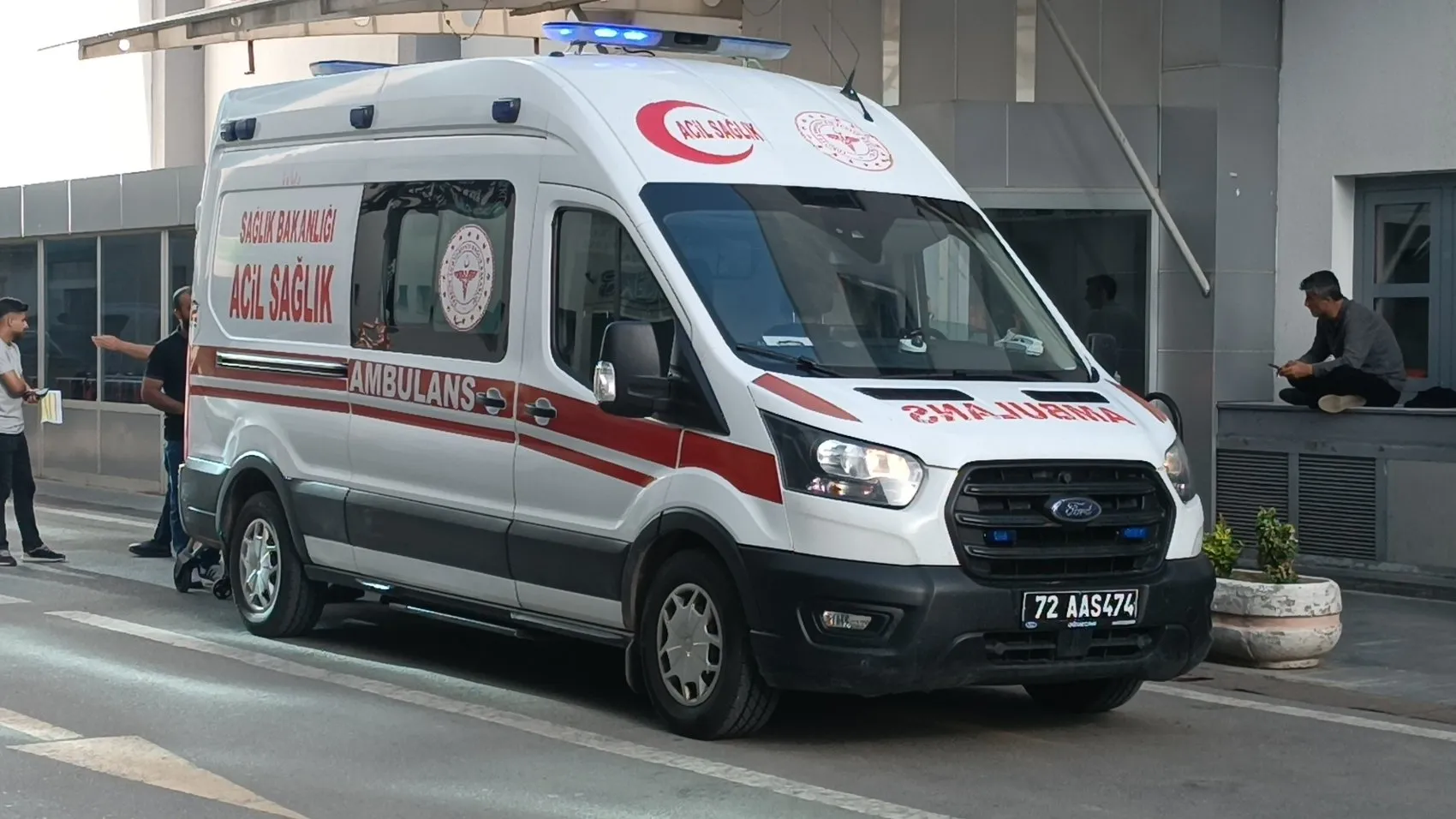 71 yaşındaki adamdan 3 gündür haber yoktu, kapıyı itfaiye kırdı