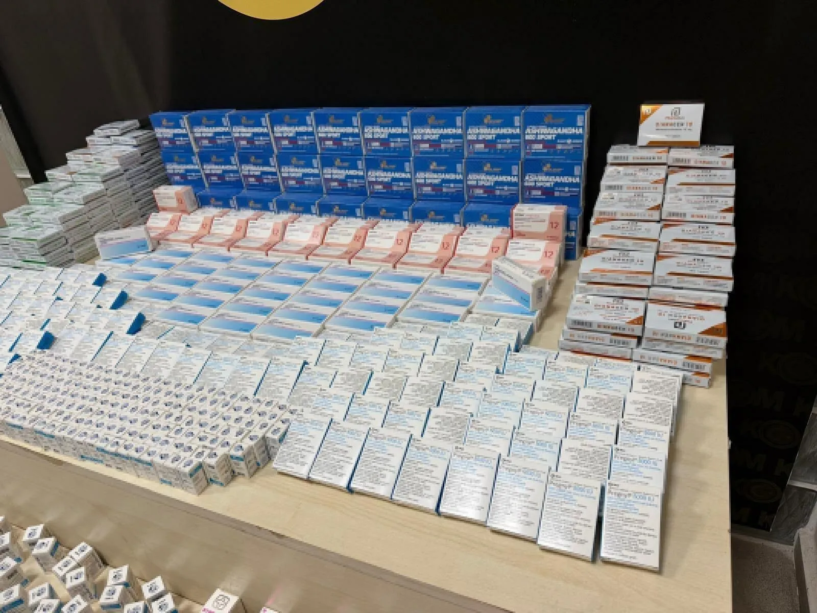 İzmir'de milyonluk sahte ilaç operasyonu