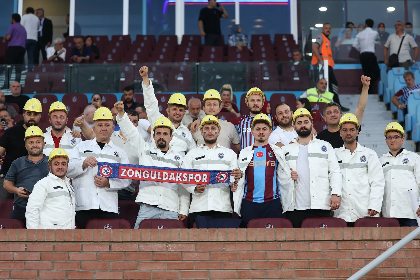 Trabzonspor ile Başakşehir Karşı Karşıya Geldi