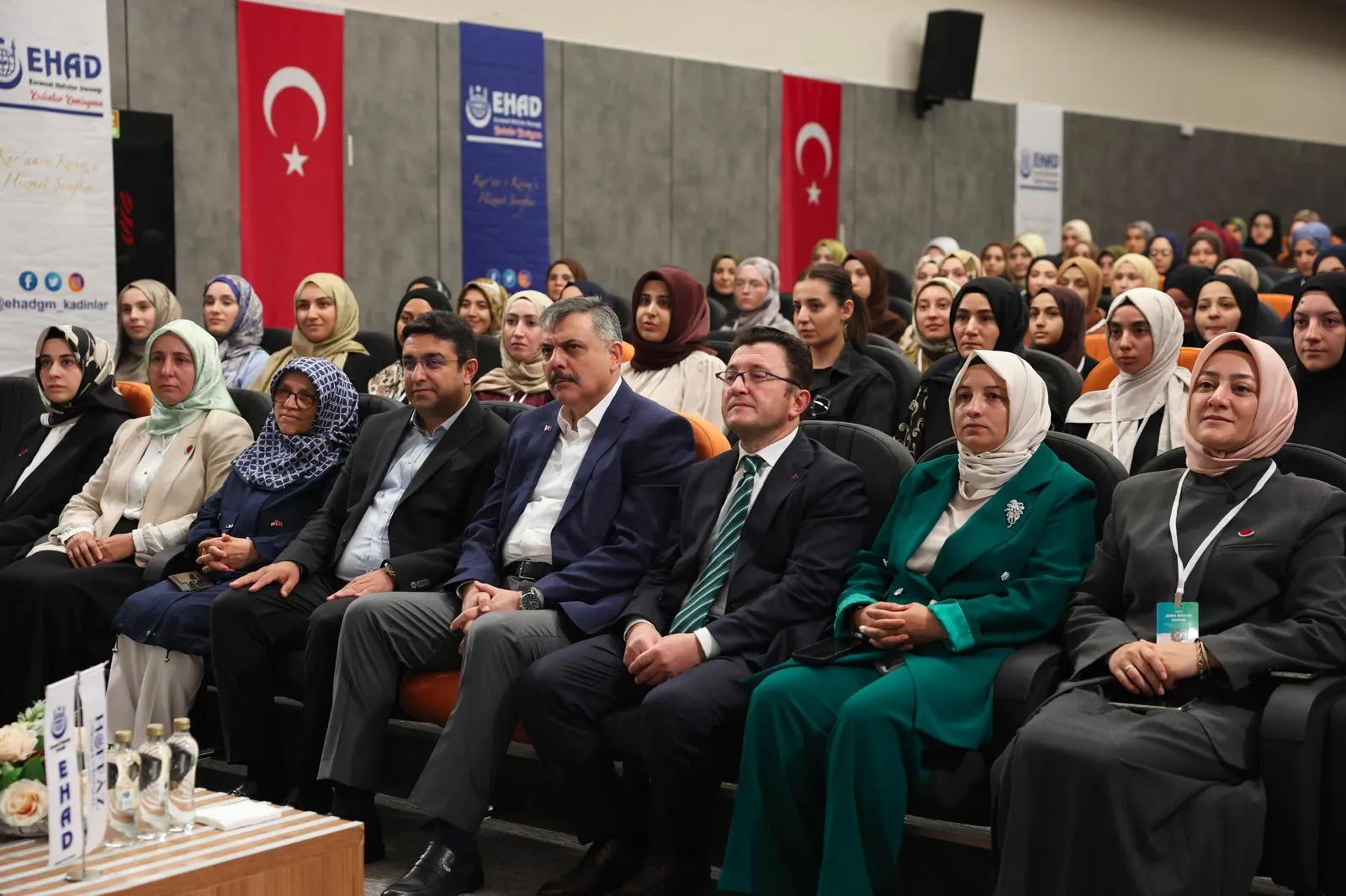 Bakan Çiftçi genç hafızlara seslendi Çalışın, karşılığını göreceksiniz