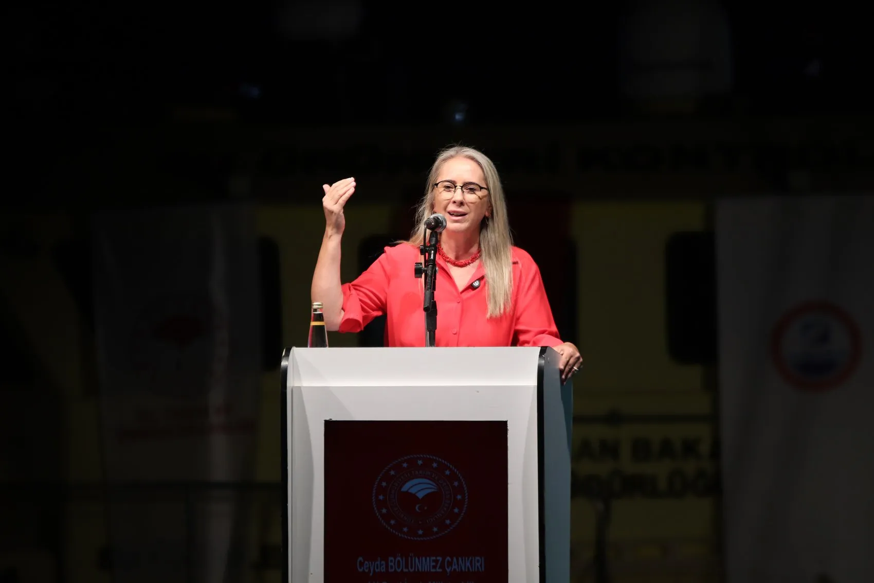 Ege'nin bereketli sularında yeni dönem: Bakan Yumaklı'dan balıkçılara 'Vira Bismillah' mesajı