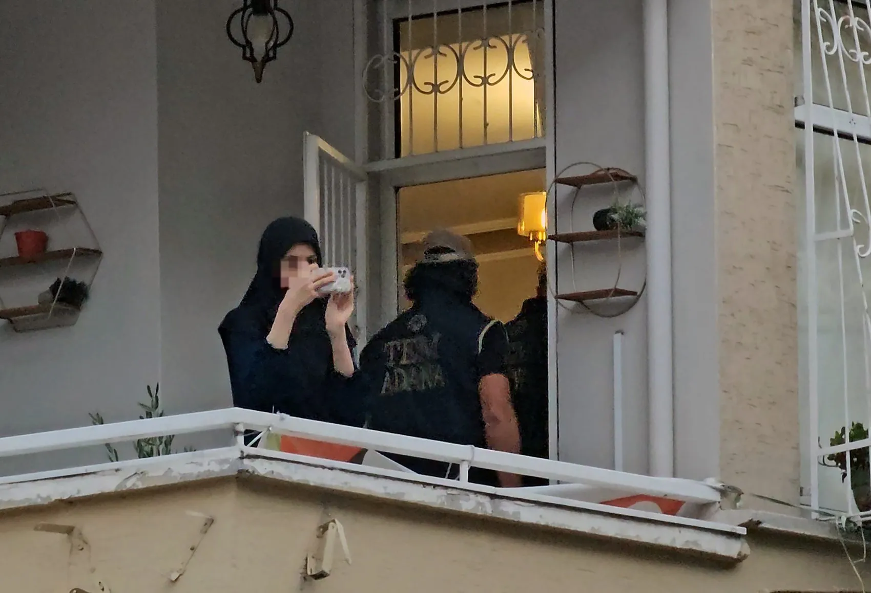 Kuytul örgütünde itiraz edene diz çöktürme ve falaka cezası
