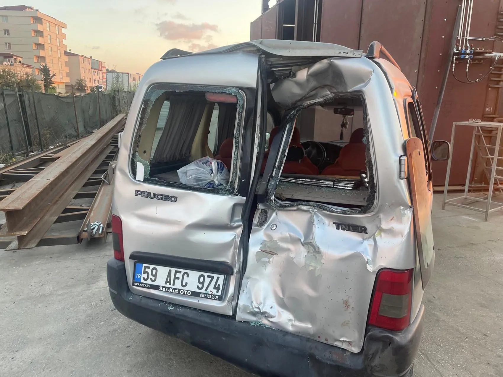 Yeni motosikletiyle ilk sürüşünde hayatını kaybetti