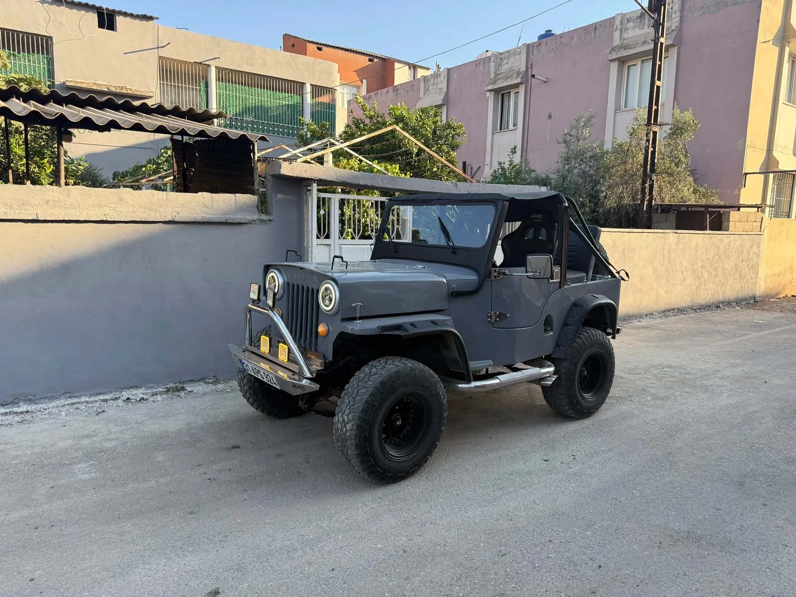 Reyhanlılı esnafın 74 yıllık hurda cip ile büyük dönüşümü