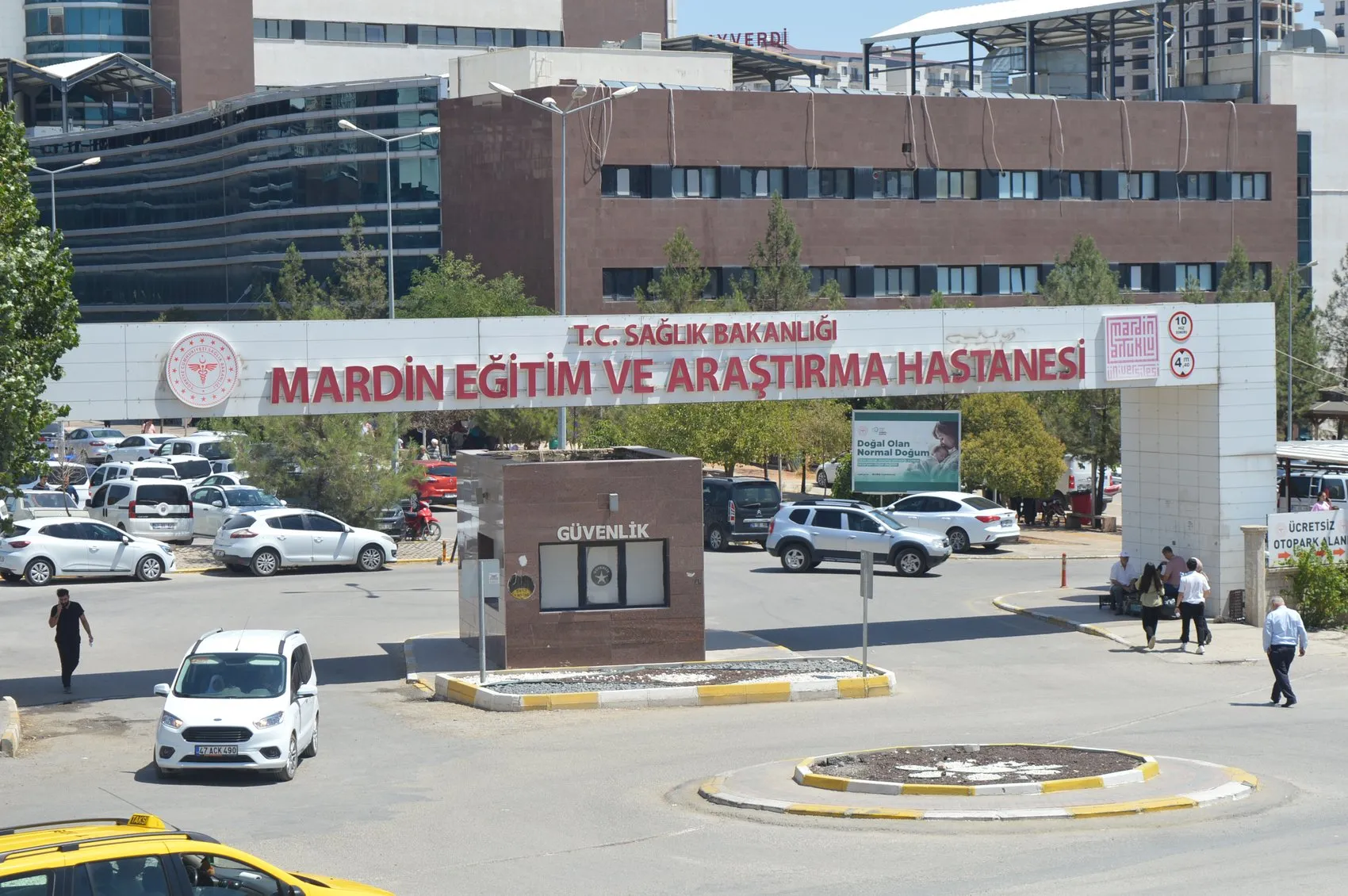 Park halindeki araçlar çocuklar için ölüm tuzağına dönüşüyor