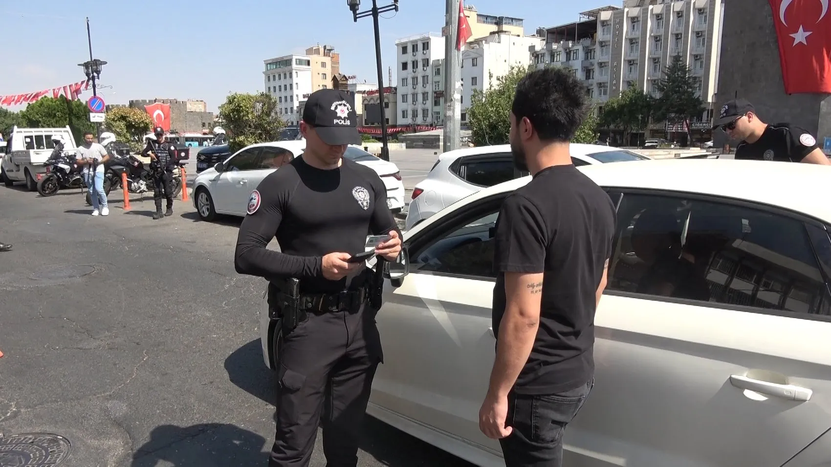 Diyarbakır sokaklarında Yunus timleri 7 ayda 529 silaha el koydu