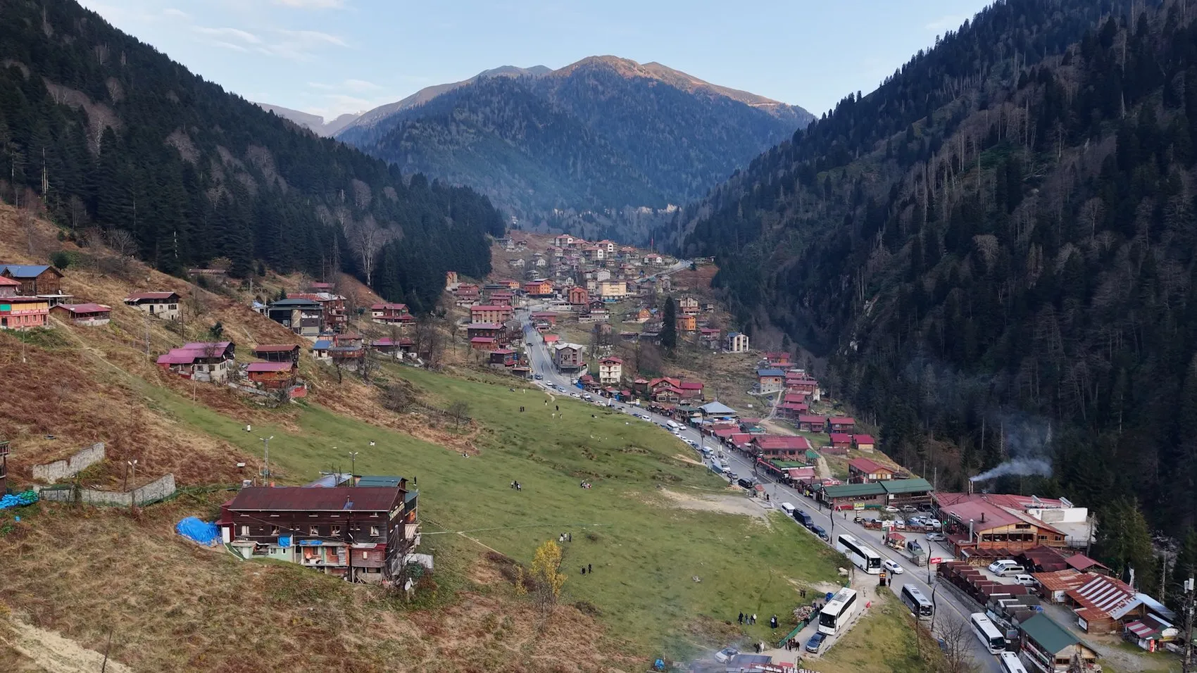 Rize’de kaçak yapıların yıkım korkusu bitti