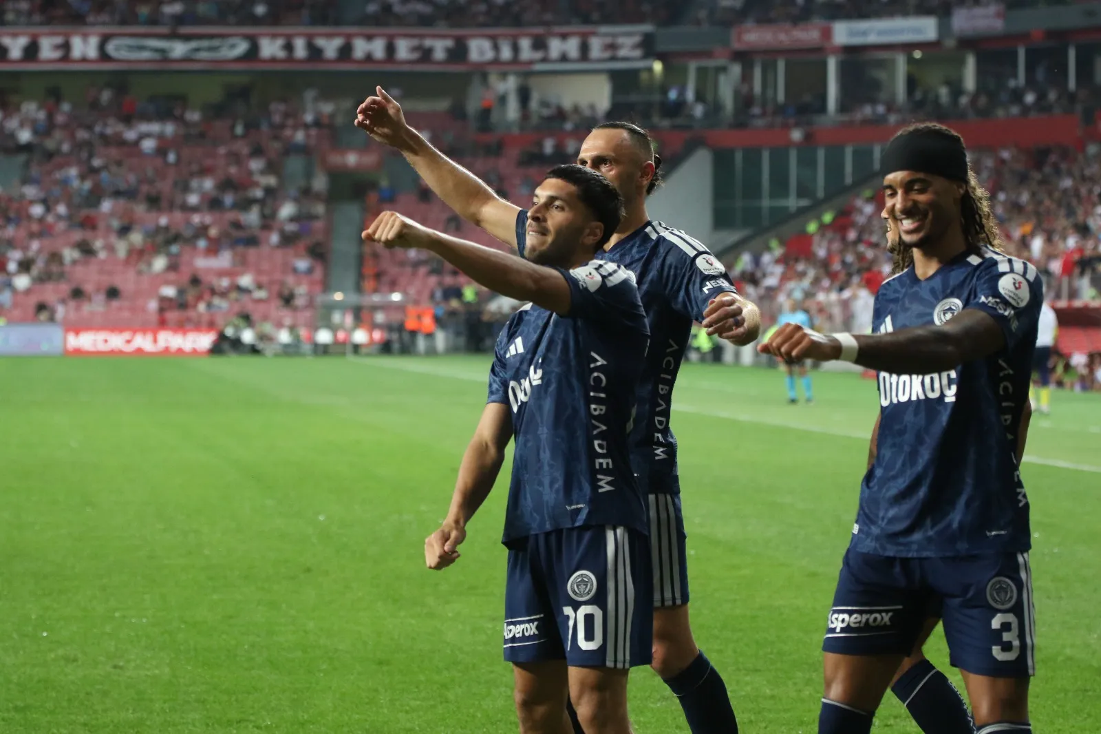 Fenerbahçe Samsun deplasmanında hata yapmadı: 19 Mayıs'ta üç puanın sahibi belli oldu