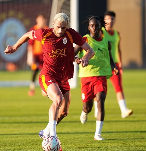Galatasaray Erzurumspor maçı için vites yükseltti