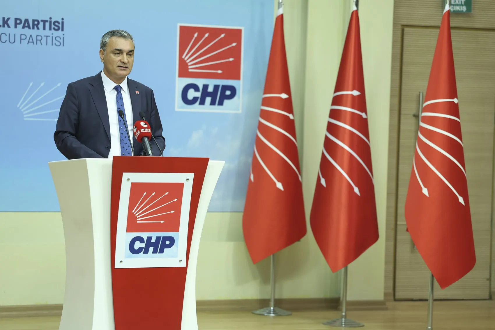 CHP'de şok tasfiye 49 isim disipline gönderildi