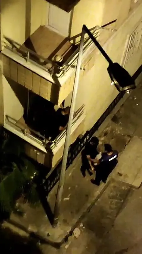 Bahçelievler'de gece yarısı balkon operasyonu Hırsızlar polisten kaçamadı