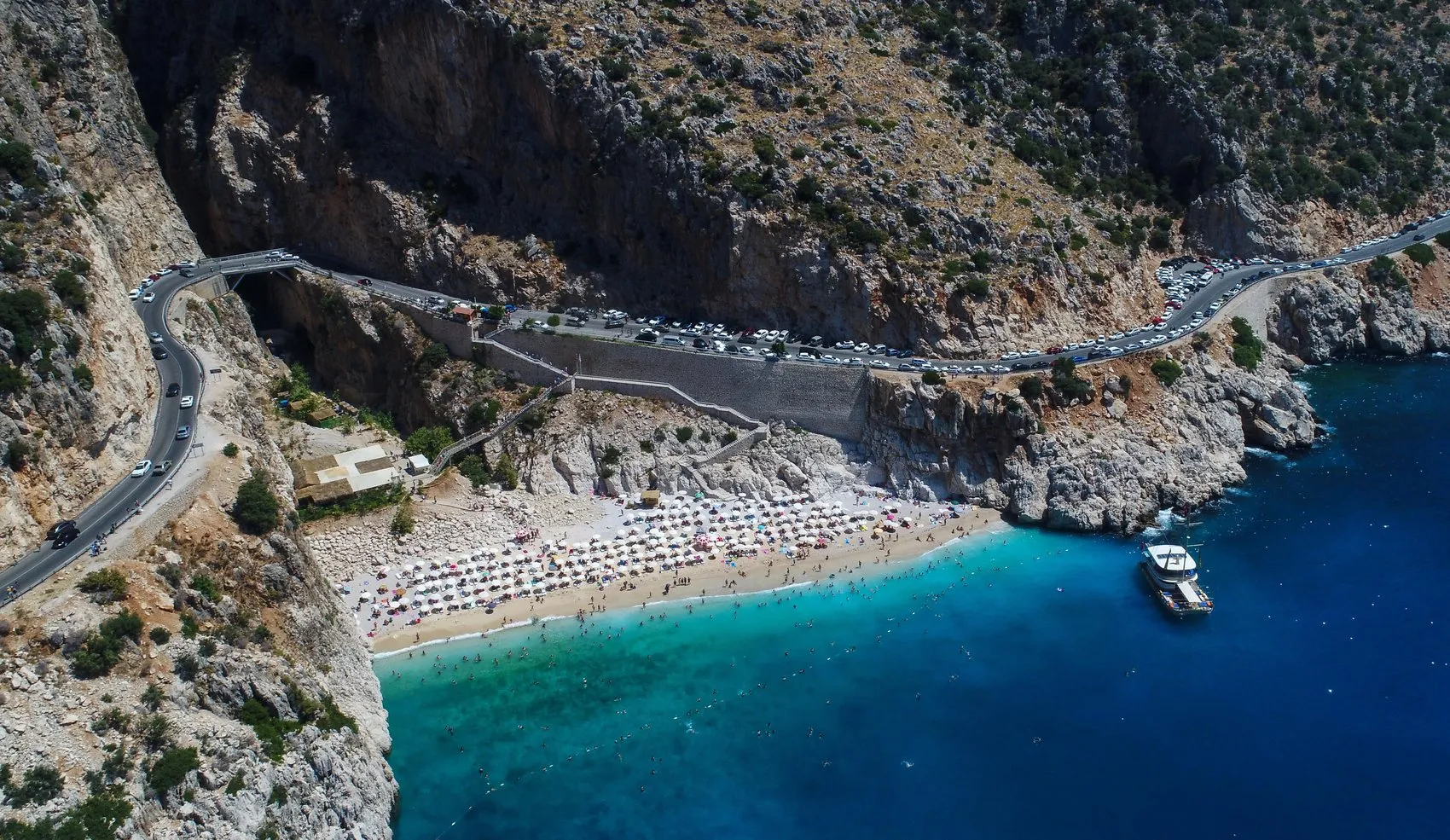 Antalya turizminde Rus turist hakimiyeti sürüyor