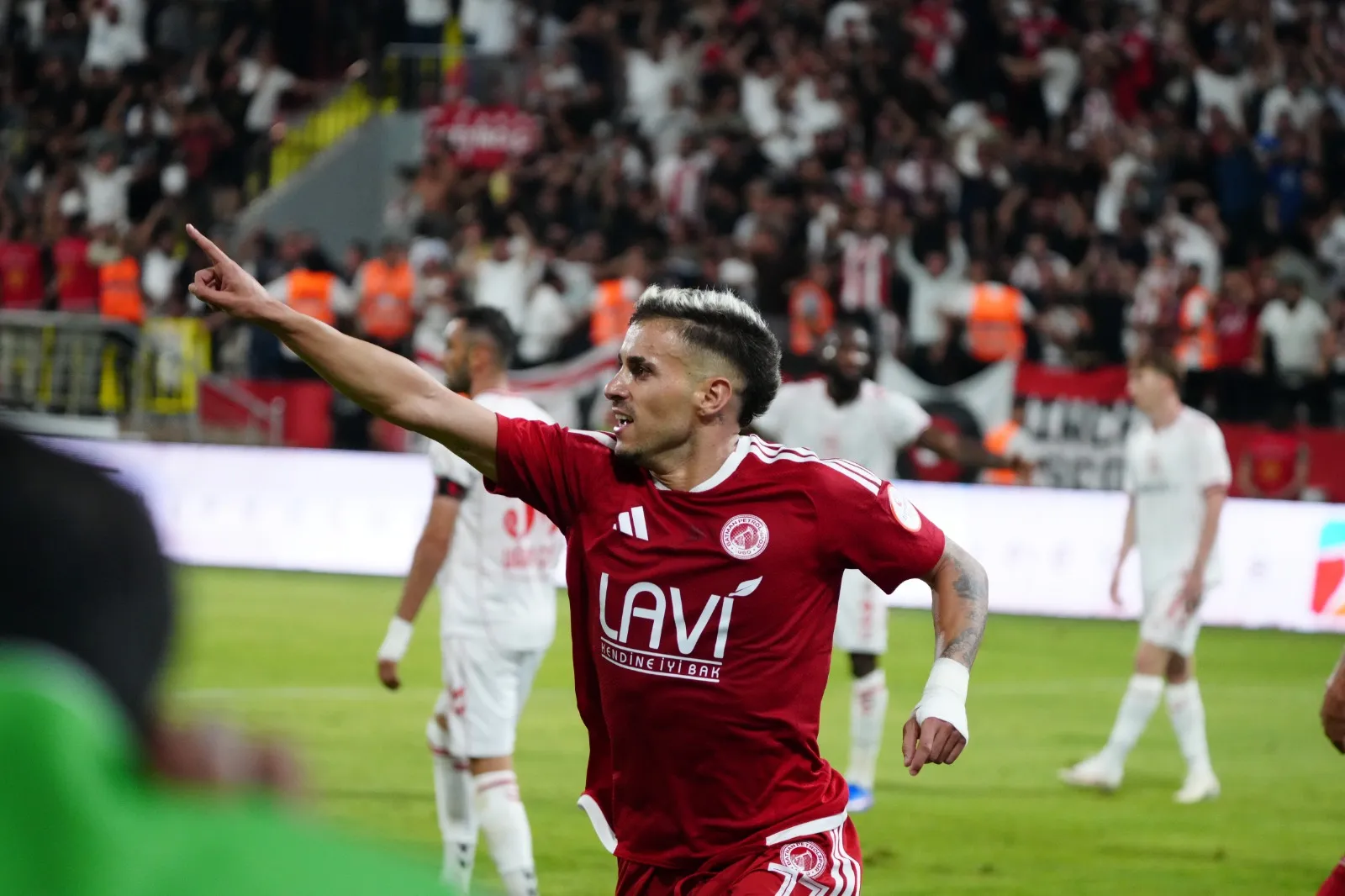 Batman Petrolspor'da mucizevi geri dönüş Liderlik koltuğuna oturdular