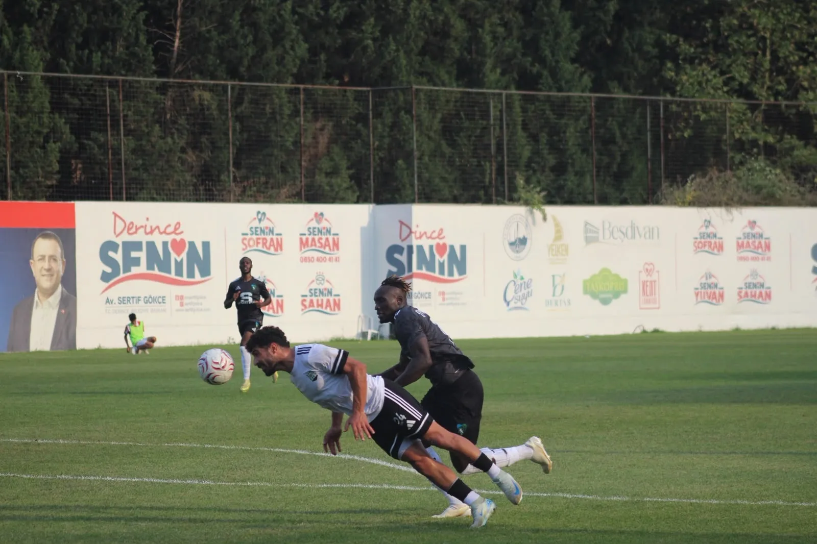 Kocaelispor son hazırlık maçında beraberliği kurtardı