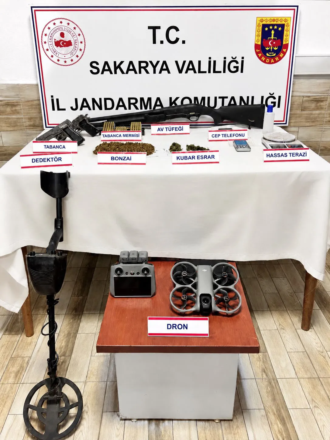 Karasu'da jandarmadan suç dünyasına ağır darbe: İki kişi cezaevine gönderildi