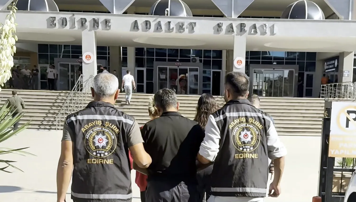 Edirne'de suç ortağı anne oğulun firar dönemi bitti