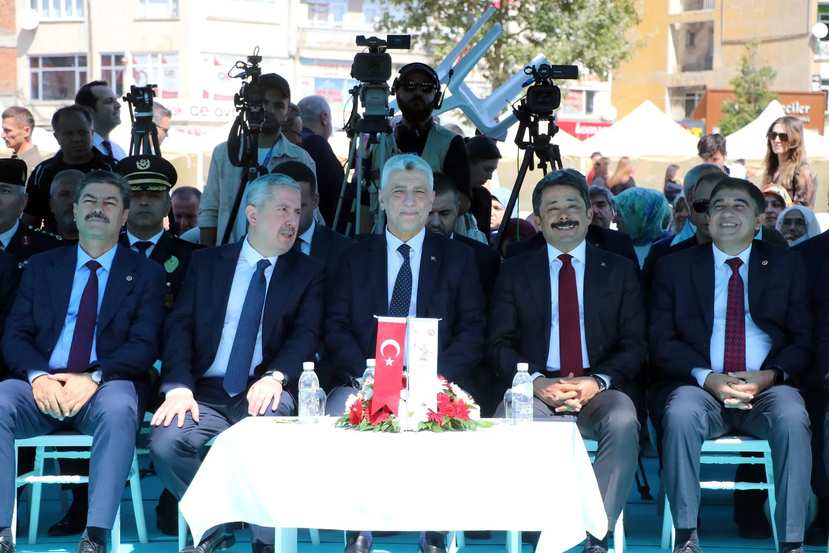 Bakan Bolat'tan iddialı çıkış: Türkiye artık küresel ligin üst sıralarında yerini sağlamlaştırıyor