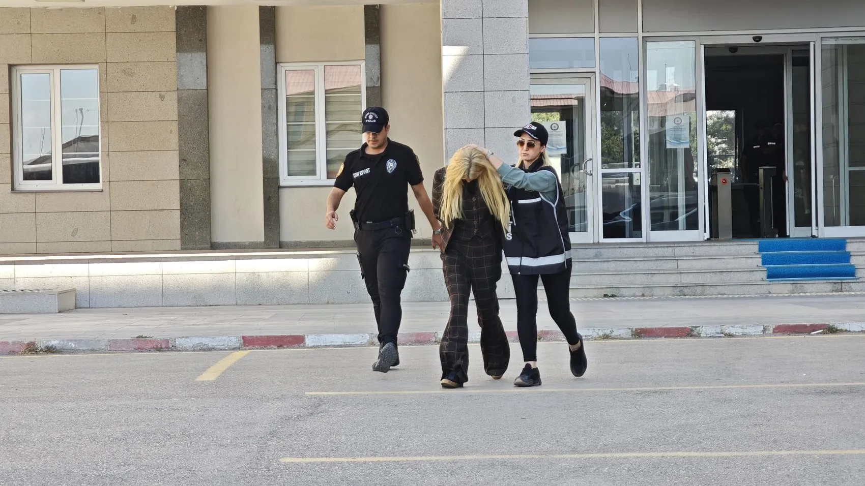 Düğün görüntüleri sonrası başlayan soruşturmada Çağla Öz Tançalan adliyede