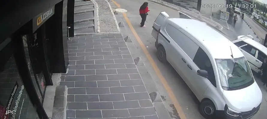 Karabük'te dehşet anları: Yaya mucizevi şekilde kurtuldu, sürücü hastanelik oldu