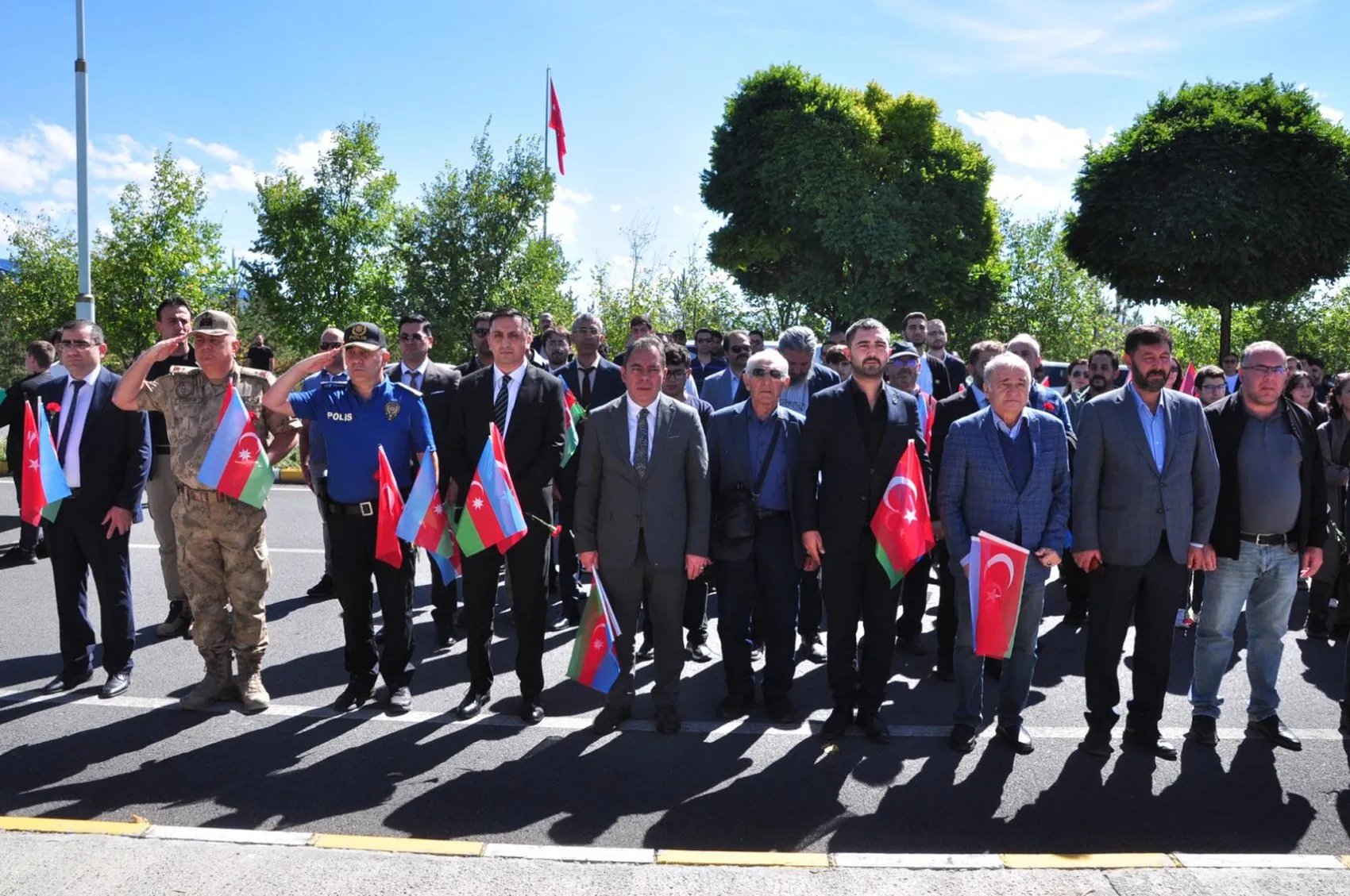 Kars'ta Karabağ'ın özgürlük mücadelesi anıldı: İki devlet tek yürek oldu