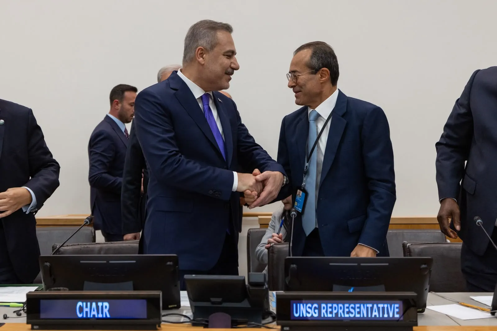 İslam dünyasının gözü New York'ta: Hakan Fidan kritik zirveye liderlik etti