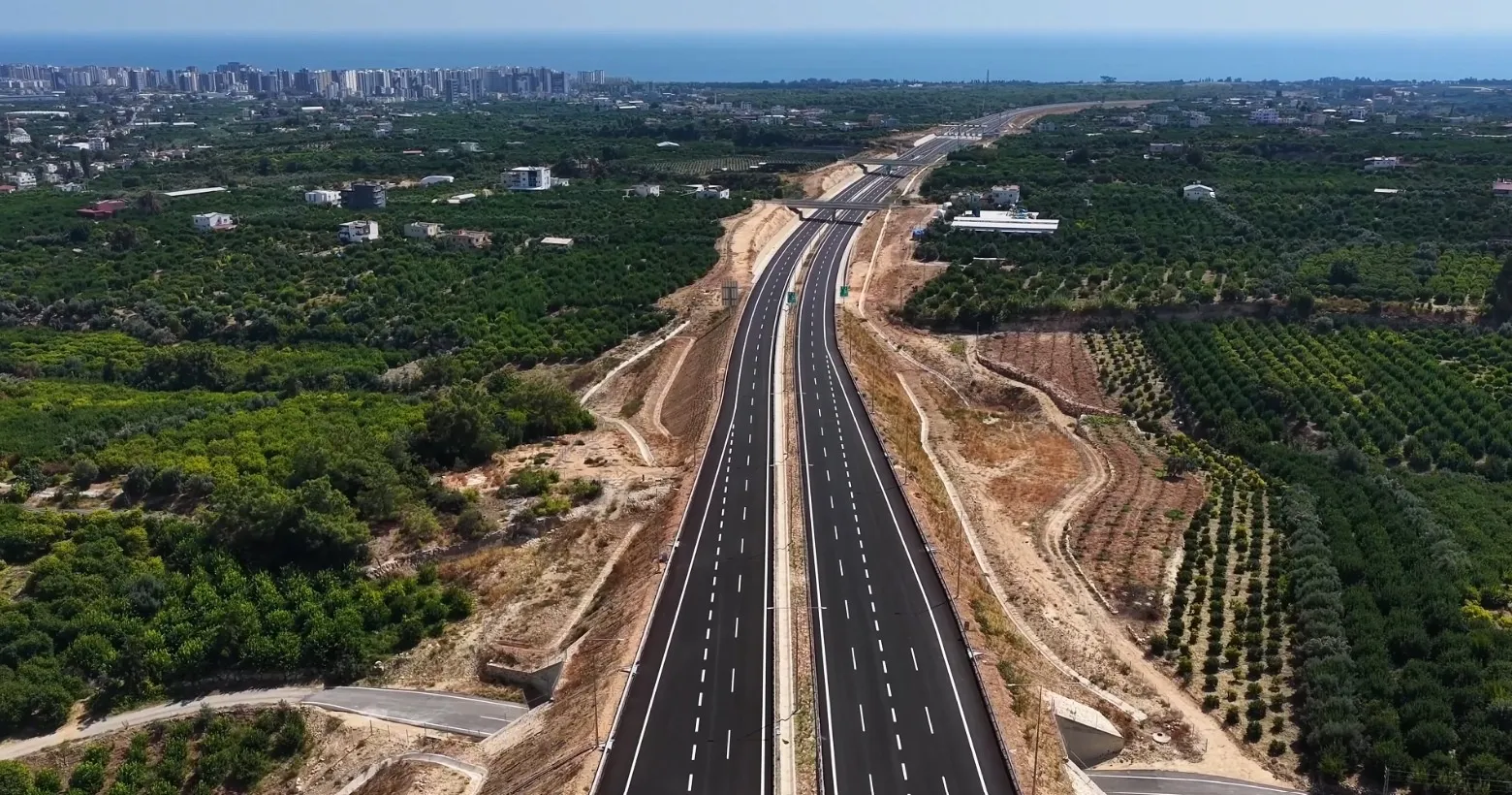 Mersin trafiğinde devrim: 2,5 saatlik çile 18 dakikaya iniyor