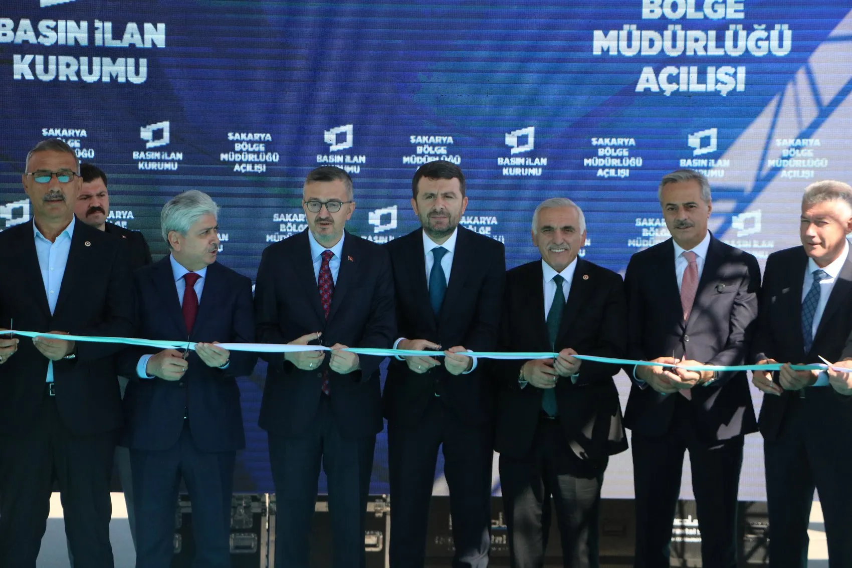 Küresel Vicdanın Sesi Sakarya'dan Yükseldi: Dünya Beşten Büyüktür Vurgusu