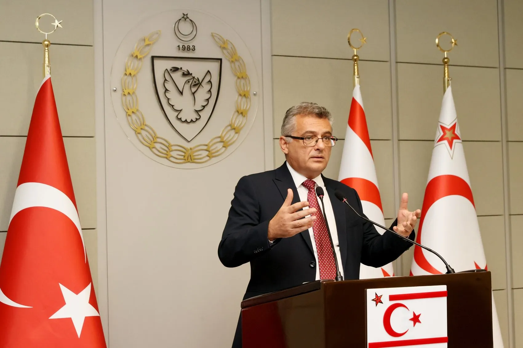 Kıbrıs'ta Çözüm Arayışında Yeni Dönem: Erhürman'dan Diyalog Vurgusu