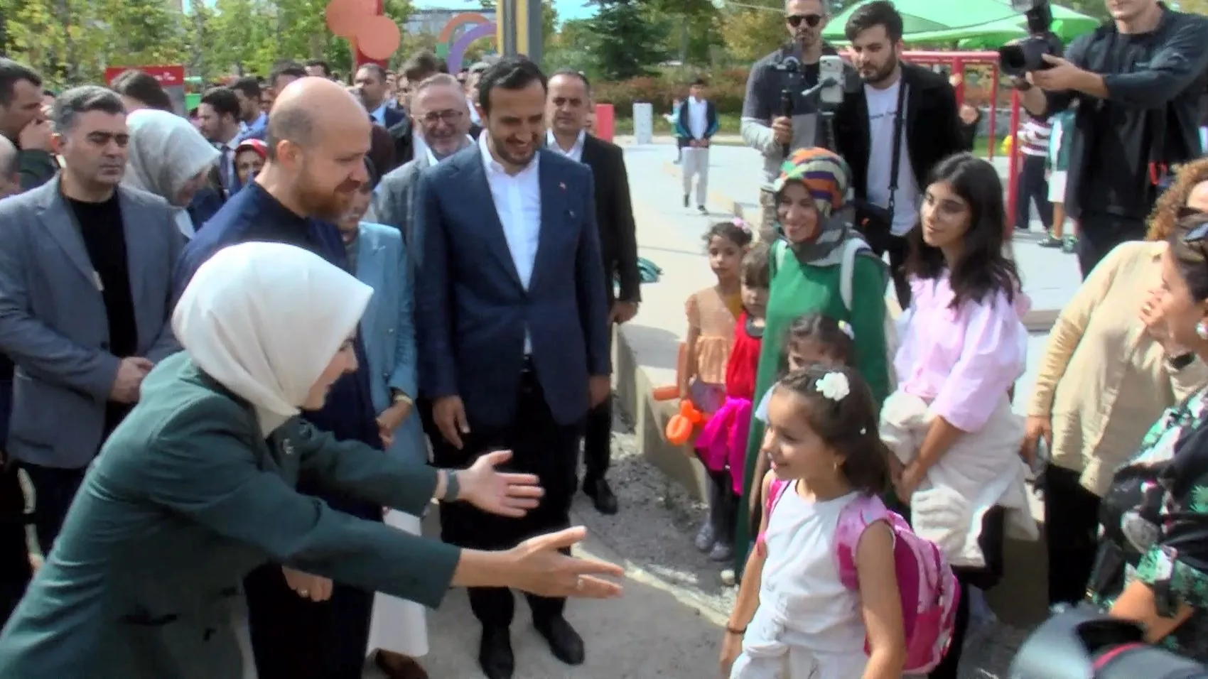 Ekranlardan Uzak Bir Mola: Rami Kütüphanesi Aile Festivali ile Kapılarını Açtı