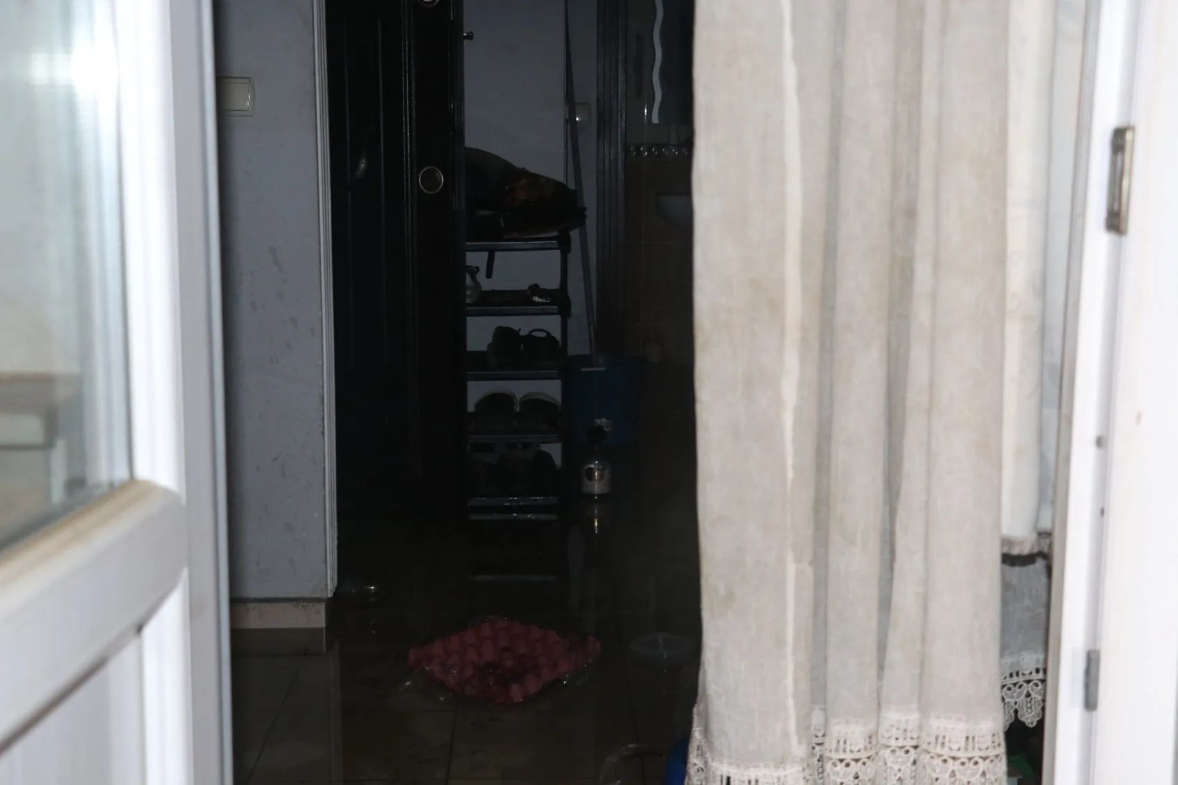 Kayıp evladını ararken evi küle döndü: İstanbul'dayken gelen acı haberle sarsıldı