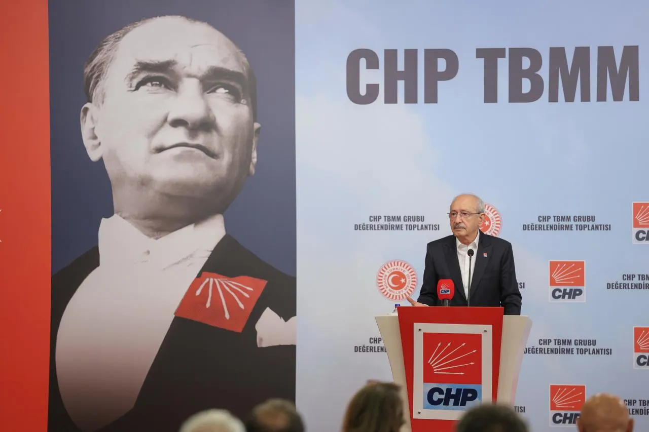 CHP'den Abant'ta kritik zirve: Fon vurgununda şeytan üçgeni iddiası