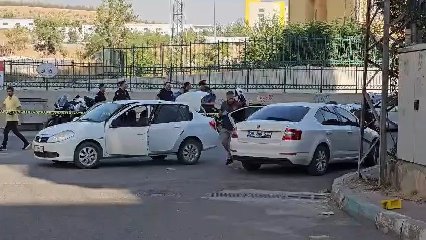 Veysel Karani Mahallesi'nde silahlar konuştu: İki grup arasındaki çatışma kanlı bitti