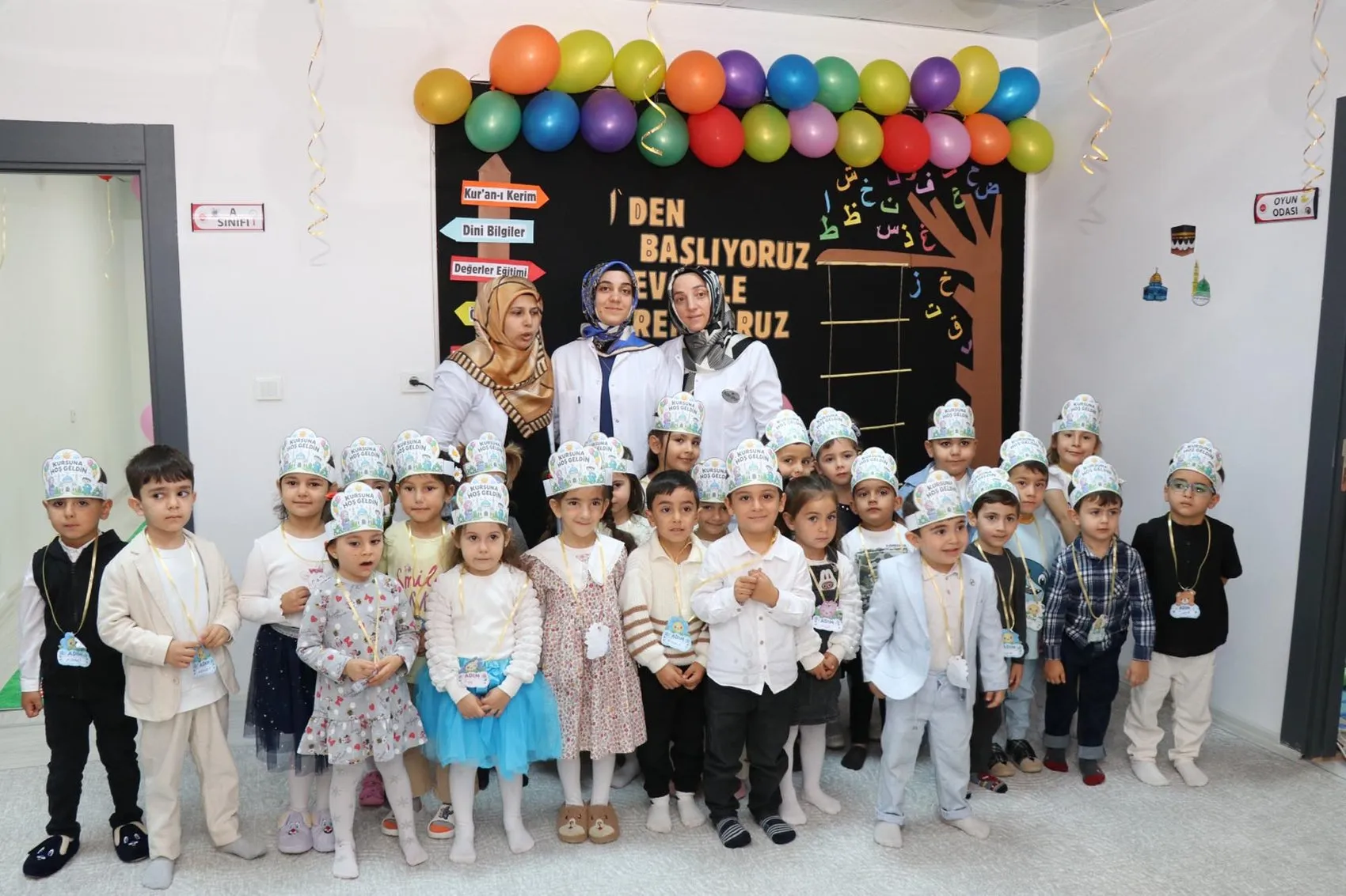 Bilim dünyasındaki başarısını memleketine vefa borcu olarak döndürdü