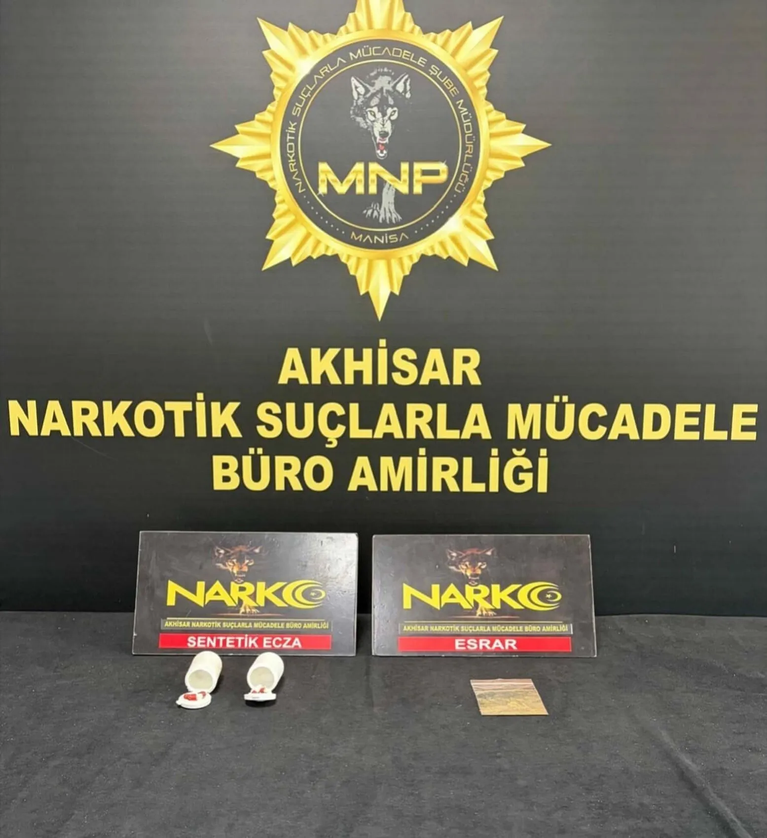 Akhisar'da zehir tacirlerine geçit yok: İki şüpheli cezaevine gönderildi