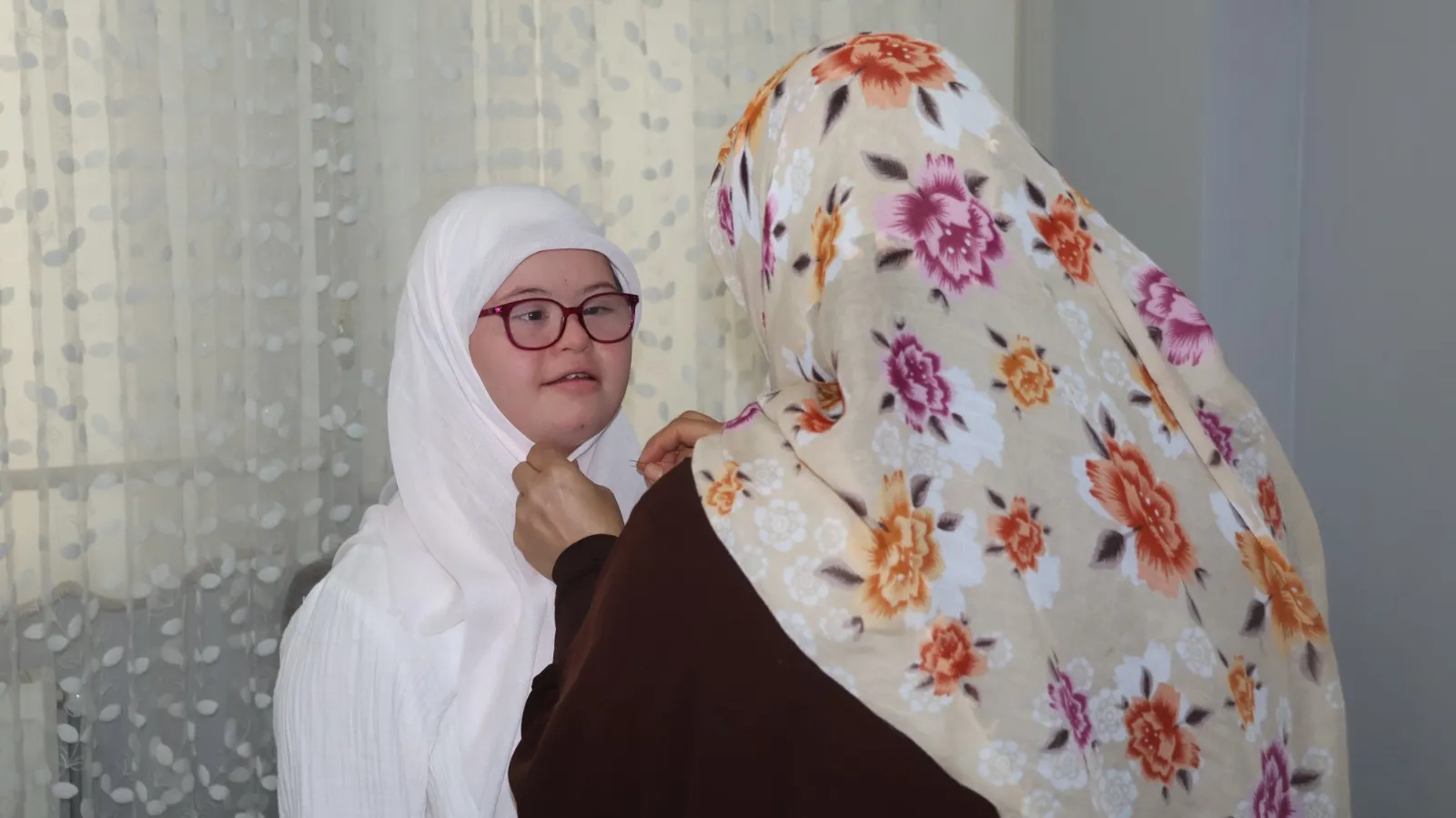 Rüyasında Kabe'yi gören Hüma'nın kutsal yolculuğu: Bir hayırseverin dokunuşuyla gelen mutluluk